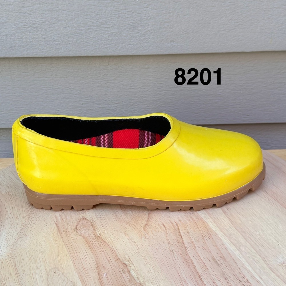 Vintage 70s 80s Mid West Yellow Rubber Rain Shoes Galoshes Womens Size 6